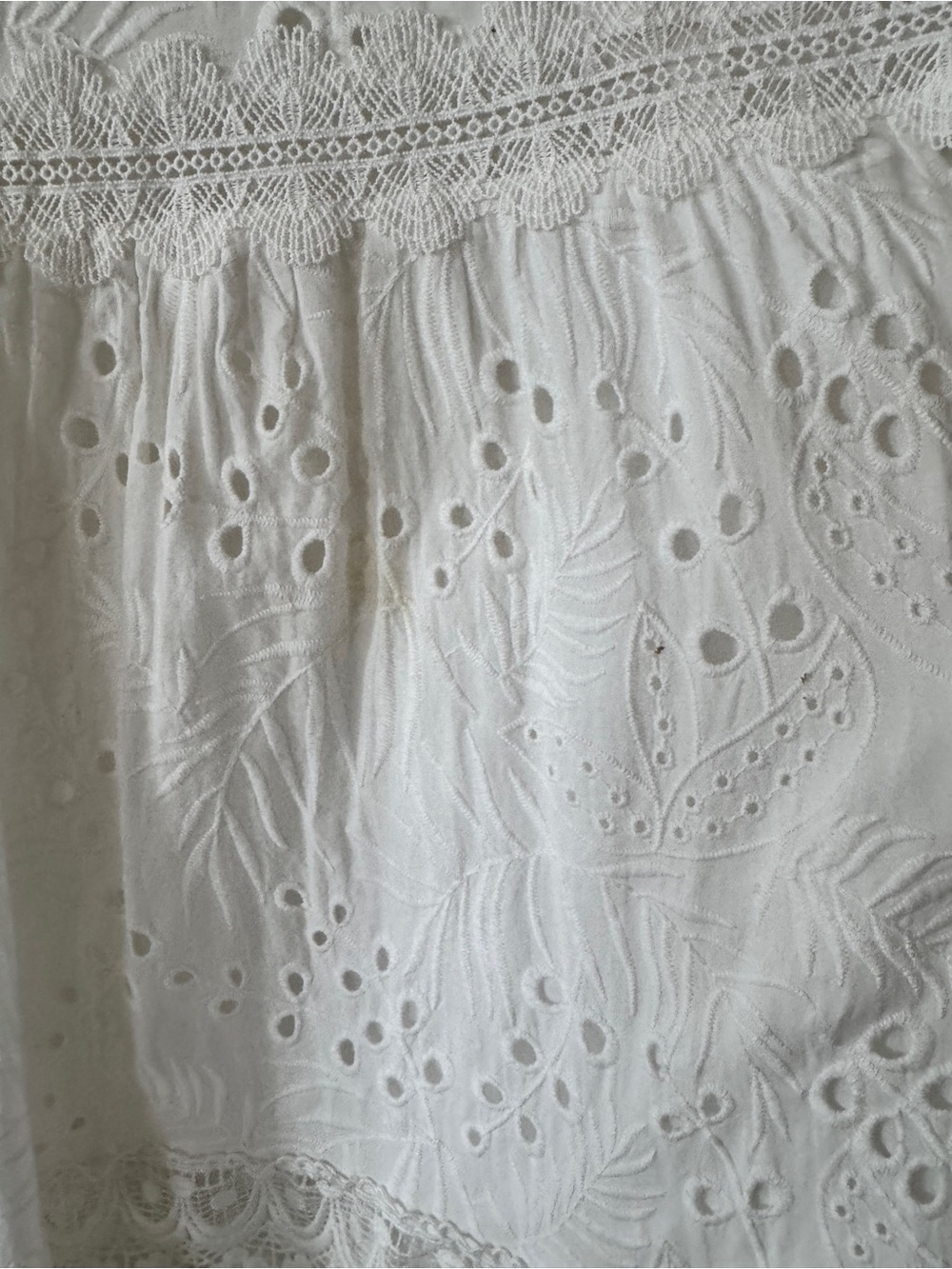 Antonio Milani Elegant White Eyelet long sleeve maxi Dress - Women - Picture 5 of 10